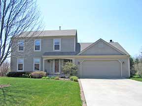 2833 Catherine Dr., Caledonia, WI 53402