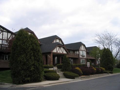 8900 N Park Plaza Ct. #106, Brown Deer, WI 53223