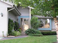 5464 Royal Ave., Slinger, WI 53086