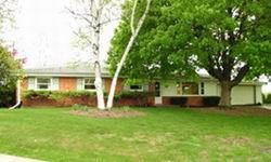 4549 N Parkside Ct, Wauwatosa, WI 53225
