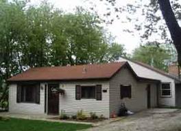 2620 Cozy Acres Rd, Mount Pleasant, WI 53406