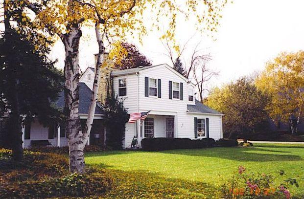 205 E Calumet, Fox Point, WI 53217