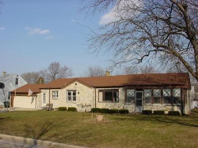 746 N 116th St., Wauwatosa, WI 53226