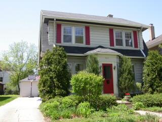 4909 N Bartlett Ave., Whitefish Bay, WI 53217