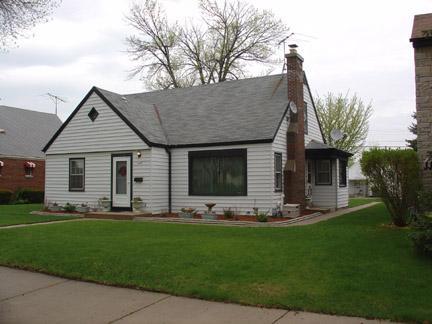 3166 S 44th St, Milwaukee, WI 53219