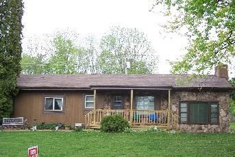 208 Lois, Mukwonago, WI 53149