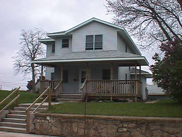 727 N 22nd St., La Crosse, WI 54601