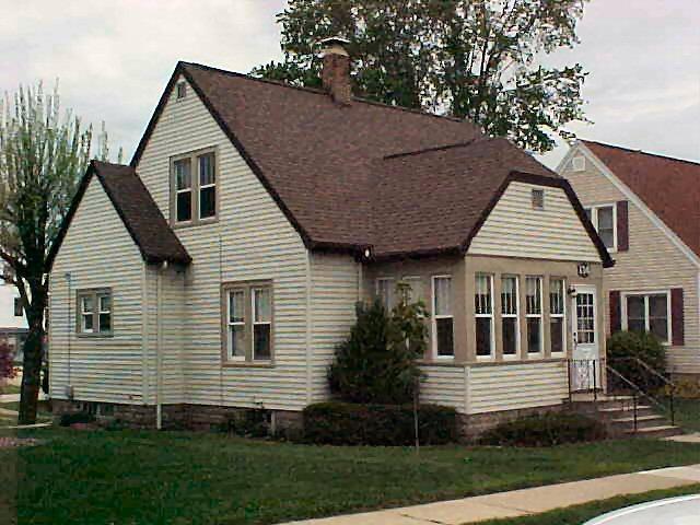 114 S Cedar St., Horicon, WI 53032