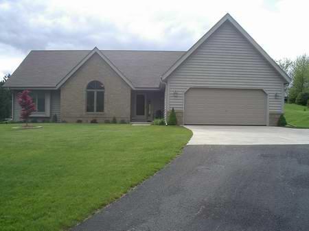W255S7465 Hi Lo Dr., Vernon, WI 53189