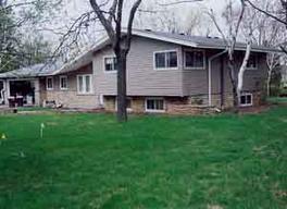 2640 N 128th St, Brookfield, WI 53005