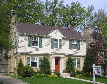 4953 N Ardmore, Whitefish Bay, WI 53217