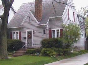 5961 N Kent, Whitefish Bay, WI 53217