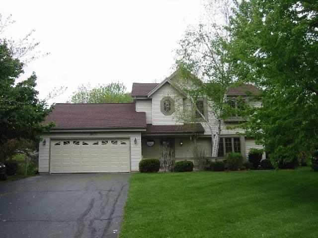 W235S7655 Vernon Hills Dr., Vernon, WI 53103