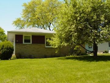 5717 S Melinda St., Milwaukee, WI 53221