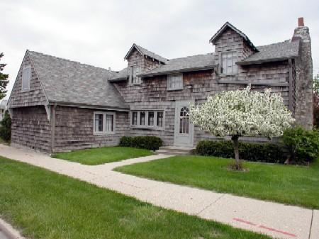 11133 W Bluemound, Wauwatosa, WI 53226