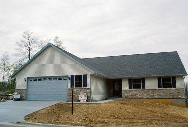 406 Kames Cove, Slinger, WI 53086