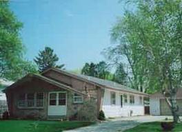 623 Royal Park Rd., Caledonia, WI 53402