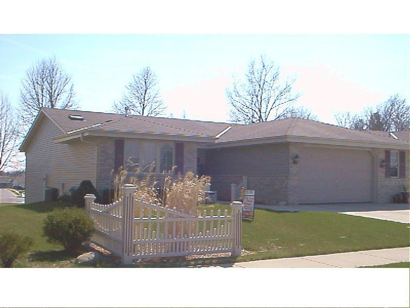 401 Cleveland Ave., Hartford, WI 53027