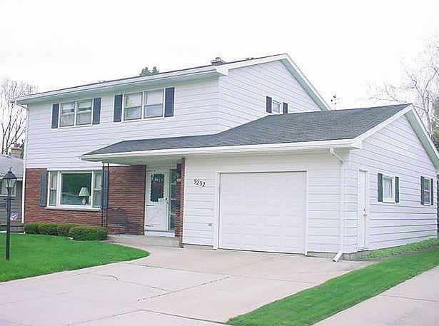 3232 S 11th St., Sheboygan, WI 53081