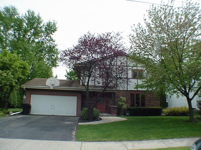 106 Central Ave., Slinger, WI 53086