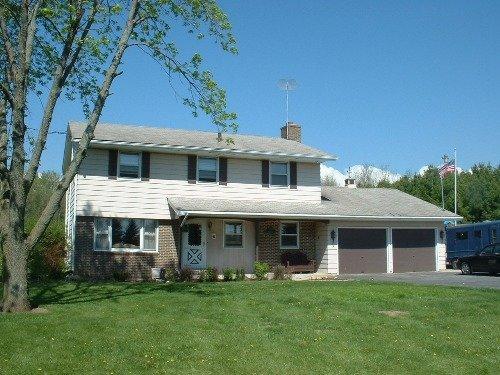 6810 N Meadowlark Rd., Sheboygan Falls, WI 53085