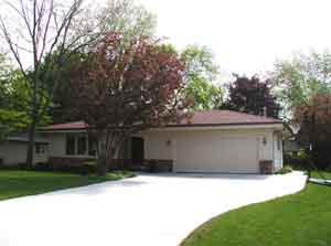 4327 Woodbury Ln., Mount Pleasant, WI 53403