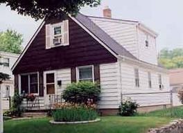 2323 S Woodward, Milwaukee, WI 53207