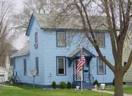 2133 Winnebago St, La Crosse, WI 54601