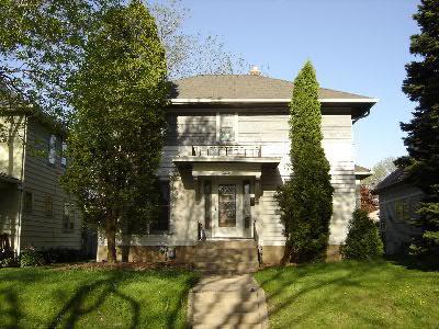 3224 S Pine Ave., Milwaukee, WI 53207