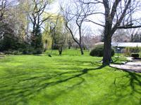 6904 N Ironwood Ln, Glendale, WI 53217