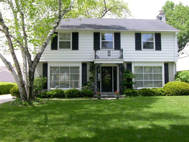715 N 79th St., Wauwatosa, WI 53213