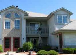 711 Quinlan Dr #G, Pewaukee, WI 53072