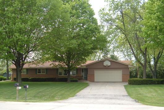 12034 Northridge Tr., Hales Corners, WI 53130