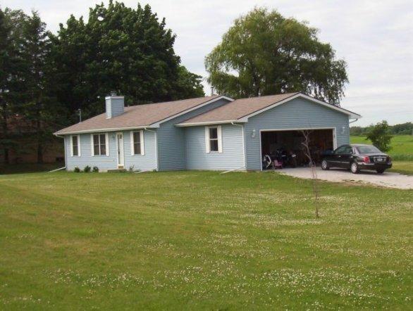 6005 County Line Rd., Caledonia, WI 53402