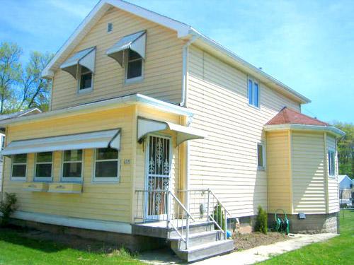 607 S 22nd St., Sheboygan, WI 53081