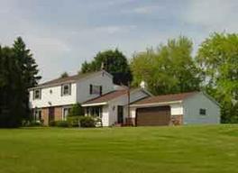 6801 Glacier Dr., West Bend, WI 53090