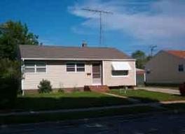 3141 Hamlin Ave., Mount Pleasant, WI 53403