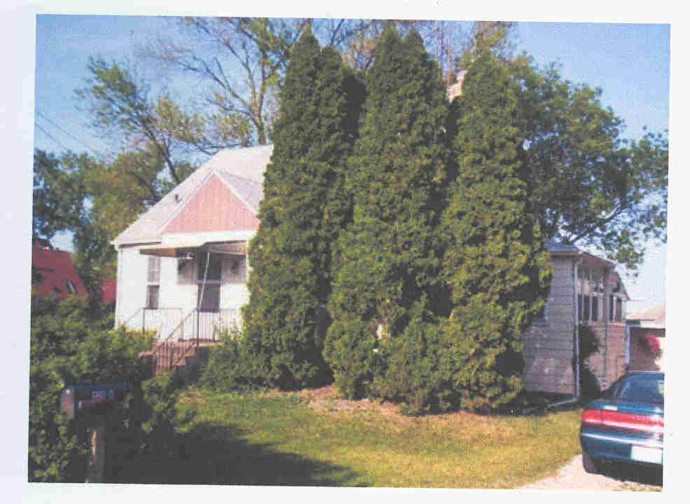 220 N Cogswell Dr., Silver Lake, WI 53170