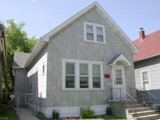 351 E Schiller, Milwaukee, WI 53207