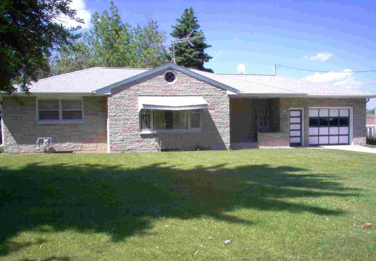 630 School Pl., West Bend, WI 53090