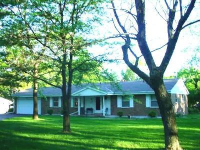 11841 W Oakwood Dr., Franklin, WI 53132