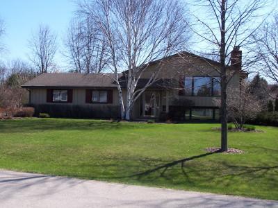 4590 Lincrest Dr, Brookfield, WI 53045