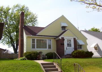 134 S 24th St., La Crosse, WI 54601