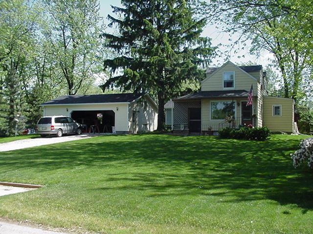 23627 122nd St., Salem, WI 53179