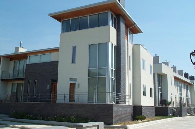 2010 N Fratney St., Milwaukee, WI 53212