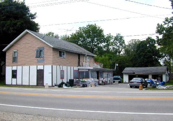 S77W25220 National Ave., Vernon, WI 53189