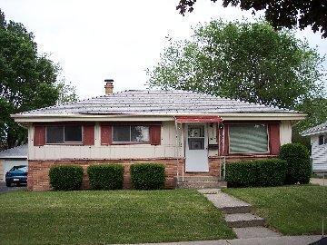 3324 S 99th Ct., Milwaukee, WI 53227