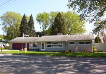 3102 E Fairchild St., La Crosse, WI 54601