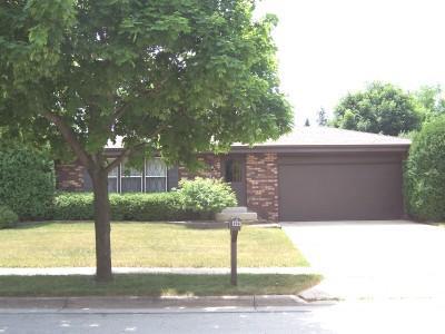 1229 Fox Point Dr., Waukesha, WI 53189