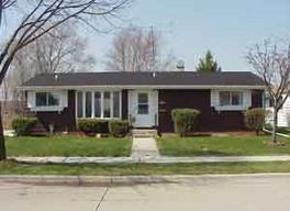 1918 N 28th St, Sheboygan, WI 53081